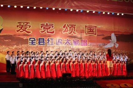记者:云南玉昆预算8000万元,还接触了丹东以外的中甲队